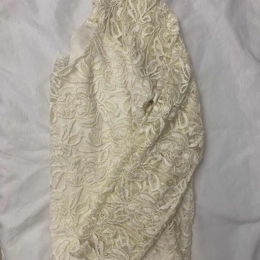 Dress - Picture 3 of 7